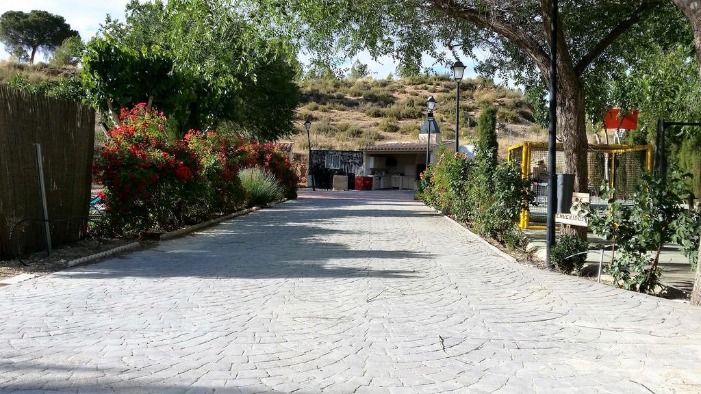 Casas Rurales Huerto Del Abuelito Valdeganga Exterior photo